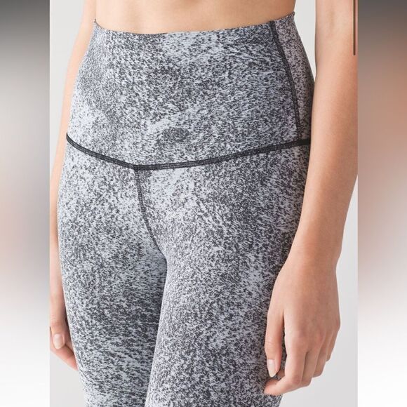 Lululemon Wunder Under Pant Hi-Rise Luon Spray Jacquard White Black 12 - Picture 3 of 7